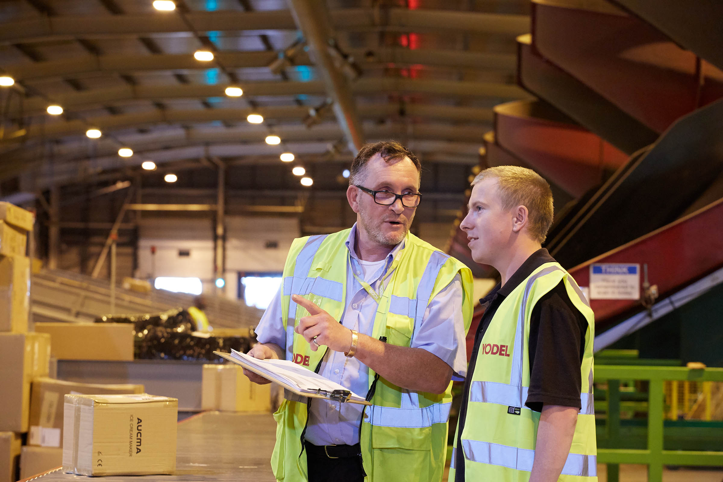 commercial corporate reportage manchester leeds photographer YODEL DAY 1  MG 6478