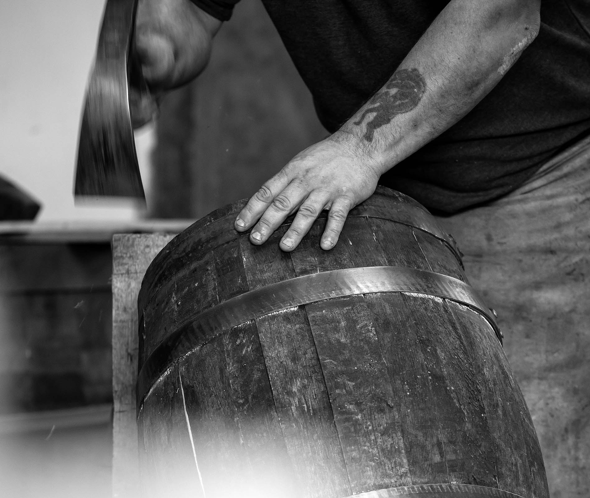 commercial editorial reportage lifestyle barrel making black and white Part 06 0452