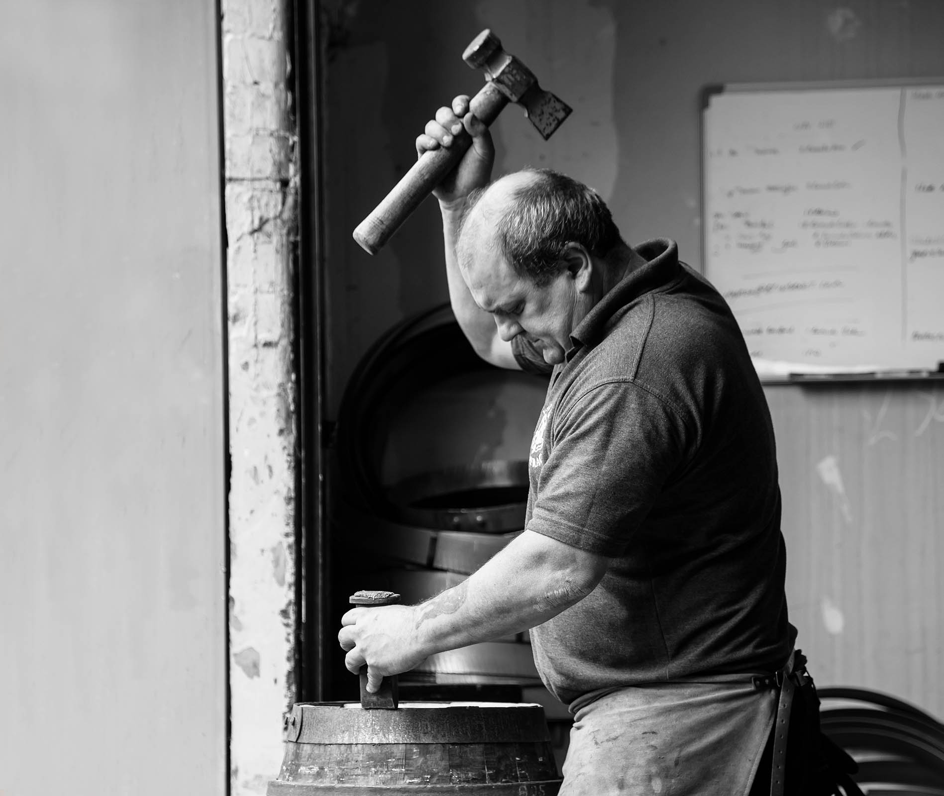 commercial editorial reportage lifestyle barrel making black and white Part 06 0504